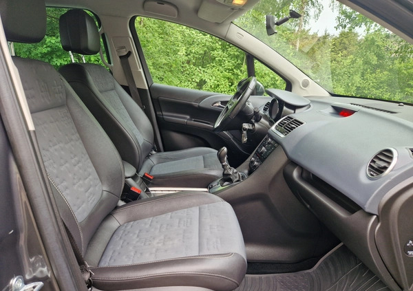 Opel Meriva cena 25500 przebieg: 162000, rok produkcji 2010 z Chocz małe 254